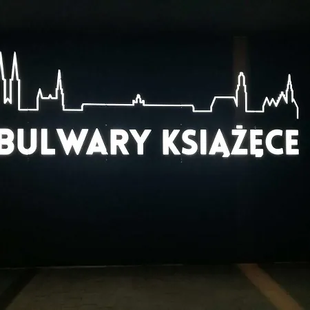 Bulwary Ksiazece アパート *